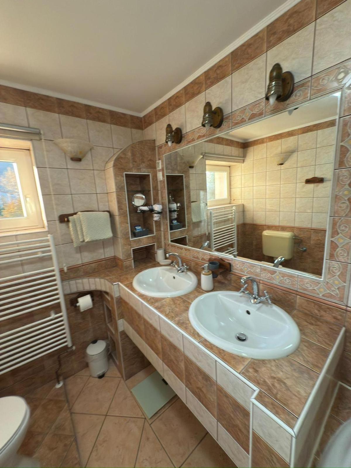 Sobe-Apartma มาริบอร์ ภายนอก รูปภาพ