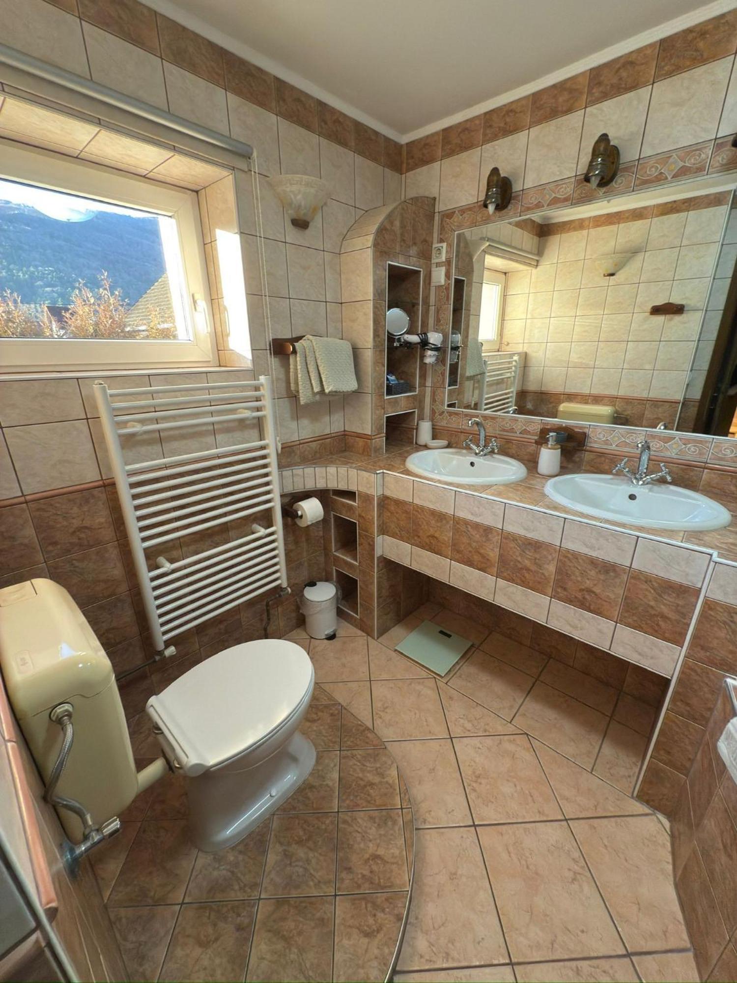 Sobe-Apartma มาริบอร์ ภายนอก รูปภาพ