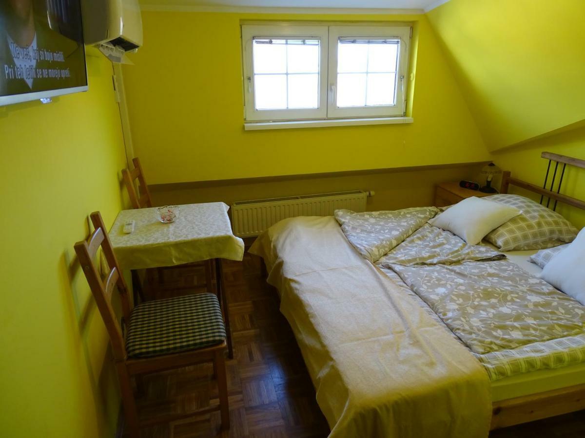 Sobe-Apartma มาริบอร์ ภายนอก รูปภาพ